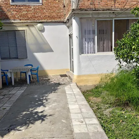 Holiday home 2 Bedroom House In Center Of Tirana